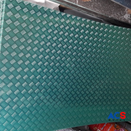 NHÔM TẤM GÂN CHỐNG TRƯỢT