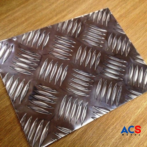 TẤM INOX CHỐNG TRƯỢT