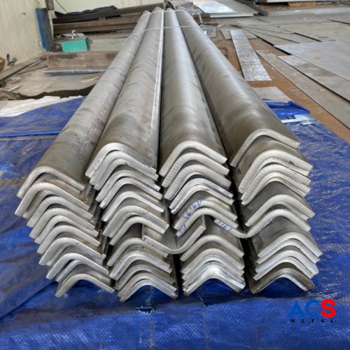 CHẤN V INOX